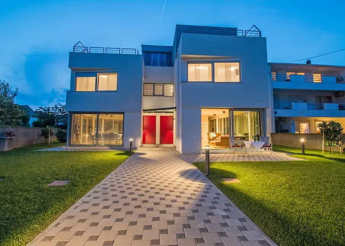 Caisa- Luxury Apartment 20 M From The Sea