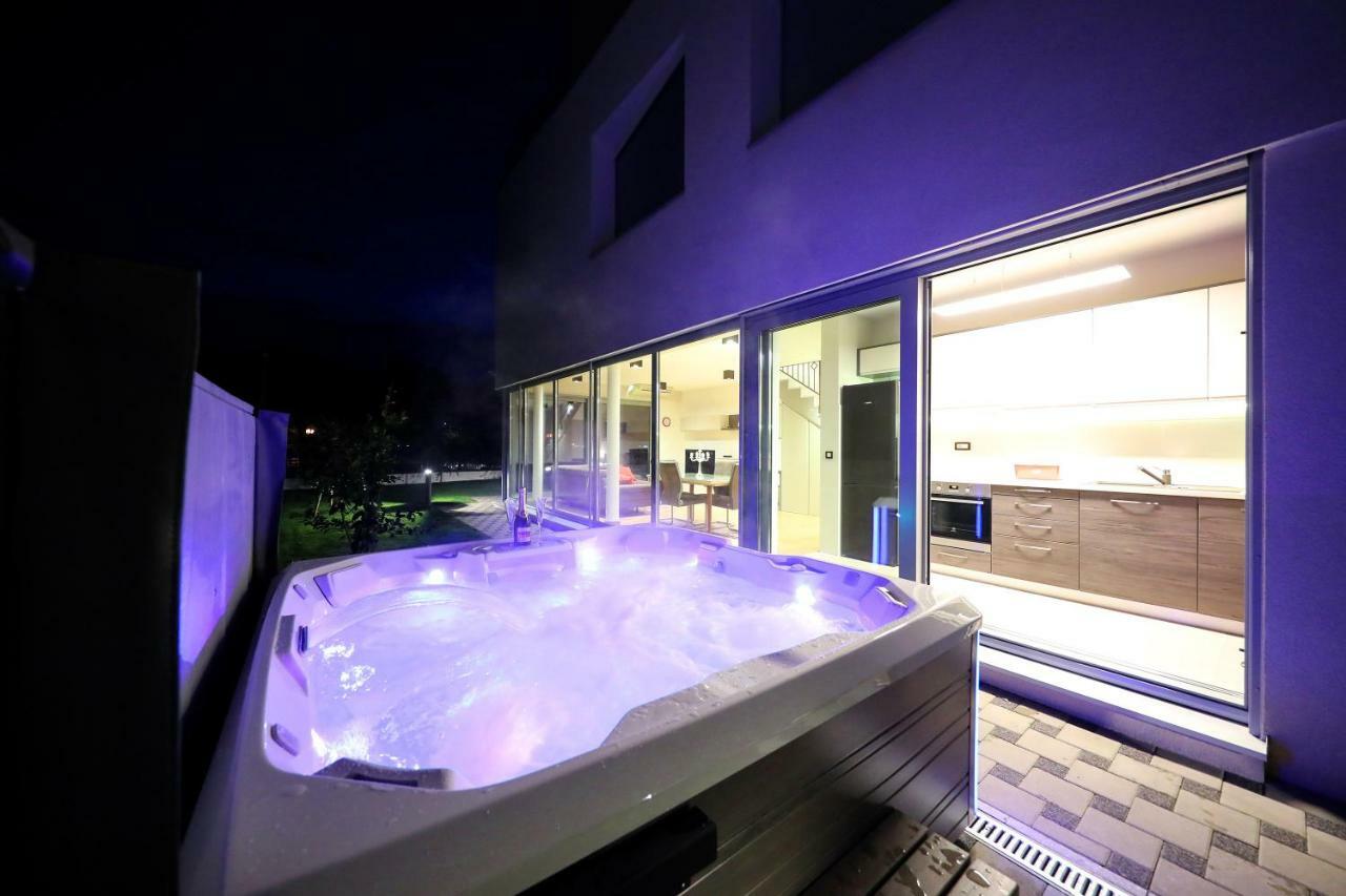 Caisa- Luxury 20 M From The Sea * Zadar